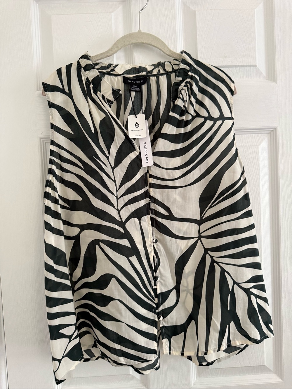 Sanctuary Green & White Leaf-Print Sleeveless Blouse — XXL - NWT